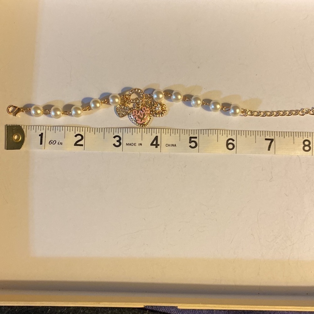 Charm Bracelet, Faux Pearl, Rhinestone, Heart, Daisy, 6-8”, Romantic, NWOT - Picture 2 of 8